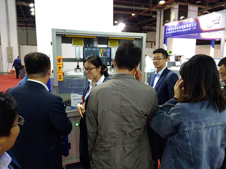 艾普智能儀器—展會(huì)現(xiàn)場(chǎng) 艾普智能儀器—展會(huì)現(xiàn)場(chǎng)