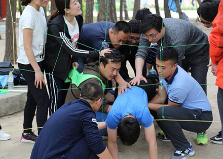 艾普智能儀器—戶外拓展訓(xùn)練活動(dòng) 艾普智能儀器—戶外拓展訓(xùn)練活動(dòng)