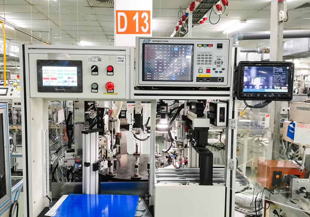 小家電電機測試臺國外應用現場—AIP艾普.jpg 小家電電機測試臺國外應用現場—AIP艾普.jpg