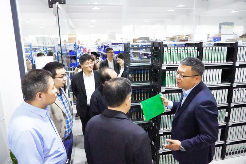 深化合作丨中國電器工業協會微電機分會八屆四次理事會一行到艾普智能參觀交流—AIP艾普 深化合作丨中國電器工業協會微電機分會八屆四次理事會一行到艾普智能參觀交流—AIP艾普