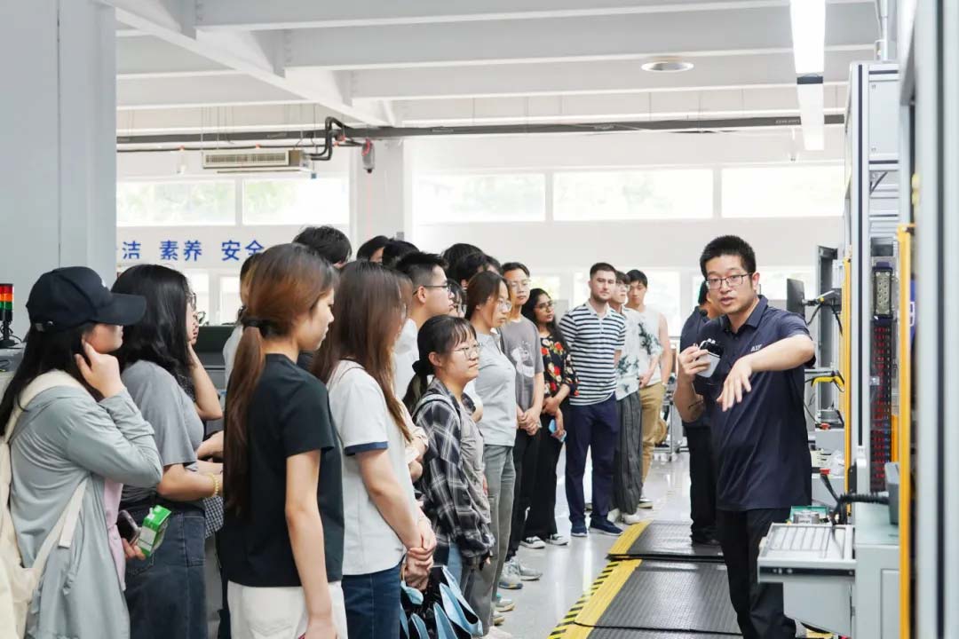 深化產教融合丨中國石油大學(華東)與艾普智能共筑實踐育人平臺 深化產教融合丨中國石油大學(華東)與艾普智能共筑實踐育人平臺